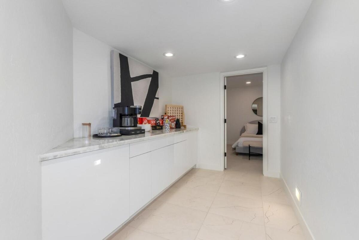Anderson Lux Estate Private Bar&pool Sleeps 12 Holiday home Phoenix